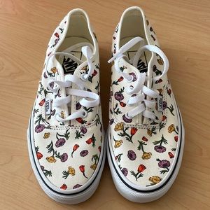 NWOT Vans Floral Print Shoes